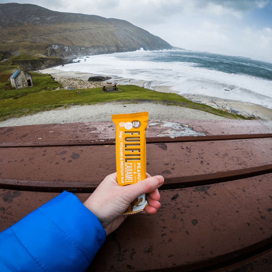 CHOCOLATE PEANUT AND CARAMEL Candy & Chocolate fulfilnutrition-ie